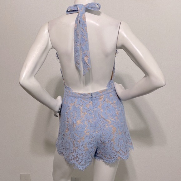 Do + Be Light Blue Lace Front Cutout Sleeveless Open Back Halter Romper Size S - Picture 4 of 7